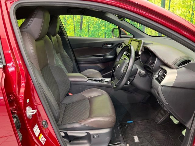 �y�n�[�t���U�[�V�[�g�z�������ƍ���S�n�𗼗������l�C�̃V�[�g���w�ʁE���ʂ̃t�@�u���b�N�f�ނ́A�ʋC���̗ǂ��⊊��ɂ����ɗD��Ă��܂��B�C���╞���ɍ��E���ꂸ���K�ɂ���肢�������܂��B