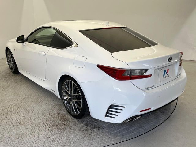 ☆全国のネクステージからお取り寄せが可能※!遠方の店舗に展示してあるクルマが気になる場合も、最寄りの店舗でご覧いただくことが可能です!是非私たちに要望をお聞かせください!※別途費用