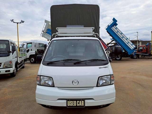 ボンゴトラック1.8 DX