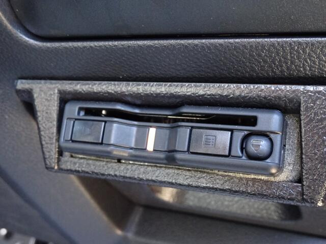 ETC���ڂł��B�L�����H�̗������Œ�Ԃ��鎖�Ȃ��X���[�Y�ɒʉ߂ł��܂��B