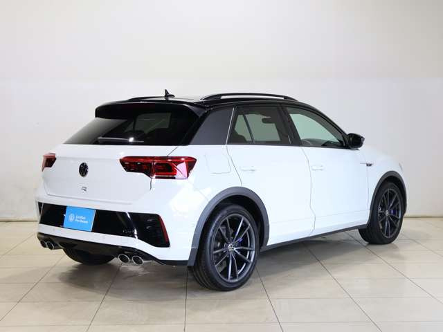 T-RocR ブラック スタイル 4WD