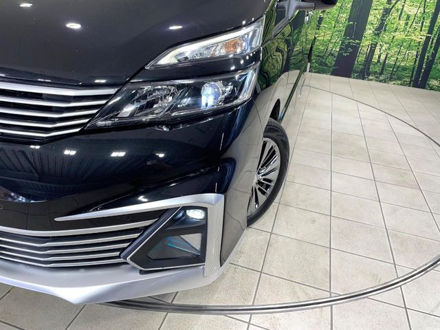 �yLED�w�b�h���C�g�z���V����ԑ��s�����ǍD�Ȏ��E���m�ۂ����S���ĉ^�]�ł��鍂�P�xLED�w�b�h���C�g�𑕔�!�_�����x�������A����d�͂��}�����Ă��܂��B