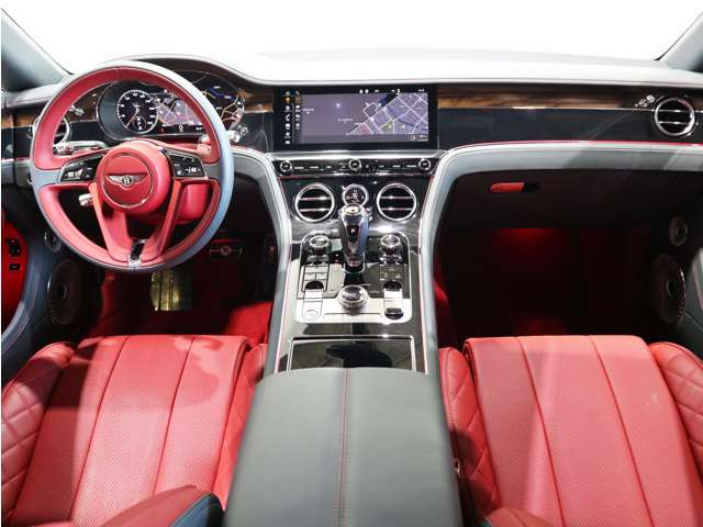 コンチネンタルGT6.0 4WD