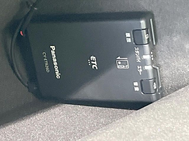 【ETC】高速道路の料金所をストレスなく通過!話題のスポットやサービスエリアに多い「スマートIC」利用時は必須のアイテムです。当店でセットアップを実施、ご納車当日からすぐにご利用いただけます!