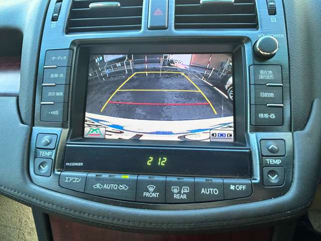 �A���E���h�r���[���j�^�[������