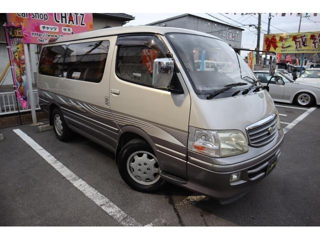 �h����ԗǂ�!�Y��Ȏ���!���[�X������V�[�g�ł��B������f���̃f�B�[�[���^�[�{!3000cc!2WD!�g���v�����[�����[�t!3��V�[�g7�����!�����p���[�X���C�h�h�A!�p���[�V�[�g!���A�q�[�^�[!