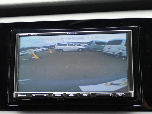 �o�b�N�J�����������Ă���܂��B���Ԏ��ɑ�ϖ��ɗ����܂�������Ԃ����ȕ��ɂ��֗��@�\�ł���