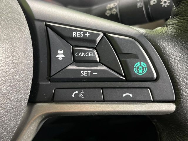 �y�}�C�p�C���b�g�z�������H�ł̒��������s���y��!!�a�؎��Ə��񑖍s�̃V�[���ŁA�A�N�Z���E�u���[�L�E�X�e�A�����O�������Ő��䂵�A�������^�]�̕��S���y�����Ă���܂���