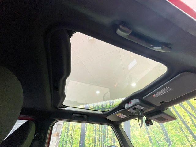 �y�K���X���[�t�z�K���X���[�t���ڂŎԓ��̉��������C�ɃA�b�v!�J���I�ȃh���C�u�����y���݂��������܂��B