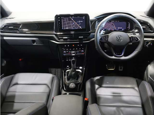 T-RocR ブラック スタイル 4WD