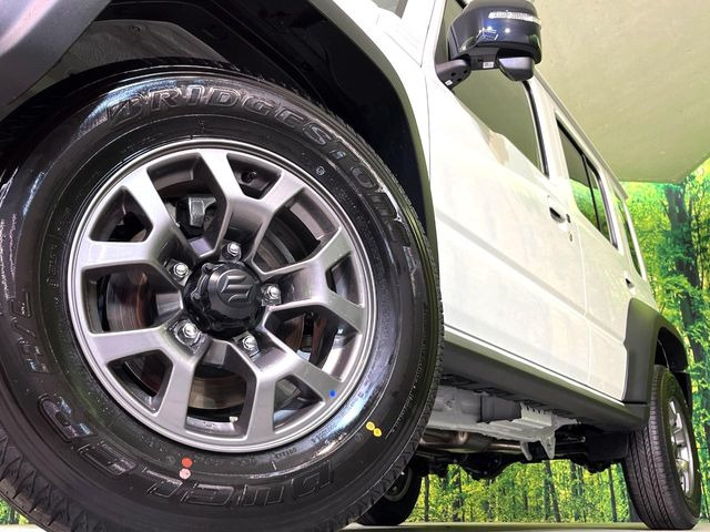 �y����15�C���`�A���~�z�C�[���z�O�ςɃ}�b�`���������A���~�z�C�[���𑕒����Ă���܂��B�e��ЊO�A���~�z�C�[����A�X�^�b�h���X�^�C�����戵�����Ă���܂��B���񂲑��k����������