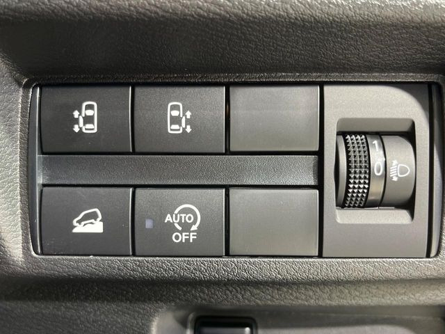 �y�����p���[�X���C�h�h�A�z�X�}�[�g�L�[��^�]�Ȃ̃X�C�b�`�Ō�ȗ����X���C�h�h�A�̊J���\���d��������͂����ăh�A���J����K�v�������A�����Ȃ��q�l�ł��ȒP�ɊJ���߂ł����K�ł���