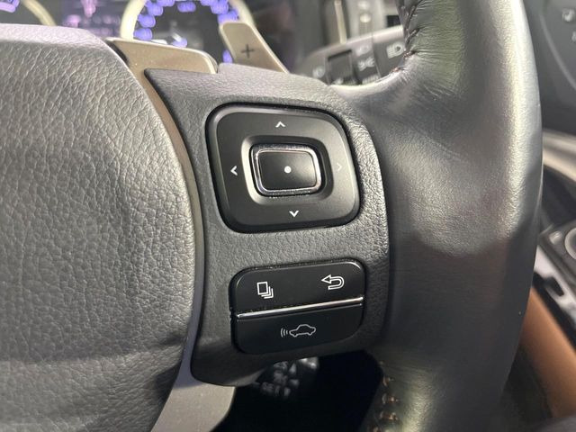 �y�v���N���b�V���Z�[�t�e�B�z�O���̎ԗ��������m���A�Փ˂������Ȏ��͌x��Œ��ӂ𑣂��A�u���[�L�𓥂ޗ͂��T�|�[�g�B�u���[�L�𓥂߂Ȃ������ꍇ�͏Փ˔�Q�y���u���[�L���쓮�A�Փˉ�����T�|�[�g���܂��B