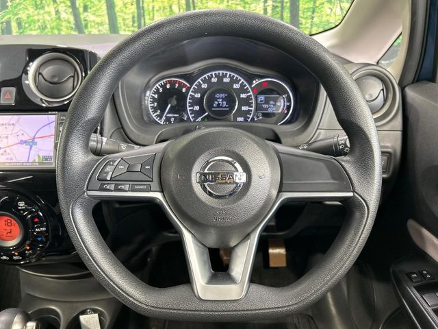 �y�X�e�A�����O�X�C�b�`�z�^�]���A�O������ڐ������炷���ƂȂ��A�I�[�f�B�I���̑��삪�\�ȕ֗��@�\!���S&���K�ȃh���C�u�����o���Ă���܂���