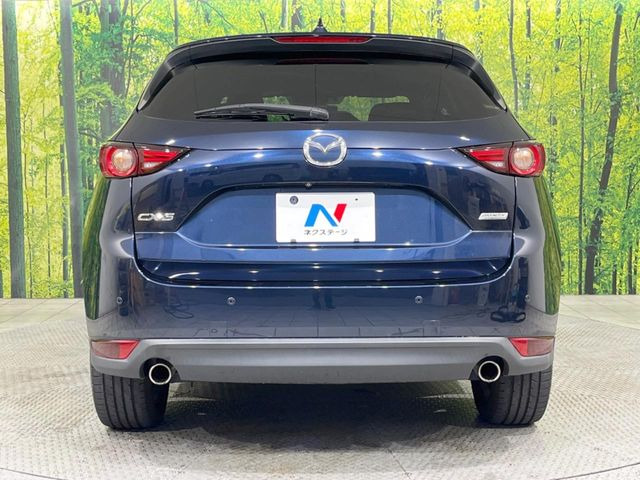 安心の最長10年・走行無制限保証(有償)をご用意。保証内容も充実はもちろん、無料点検&オイル交換や、年中無休の全国・24時間ロードサービスも付帯されておりますのでご安心下さい。