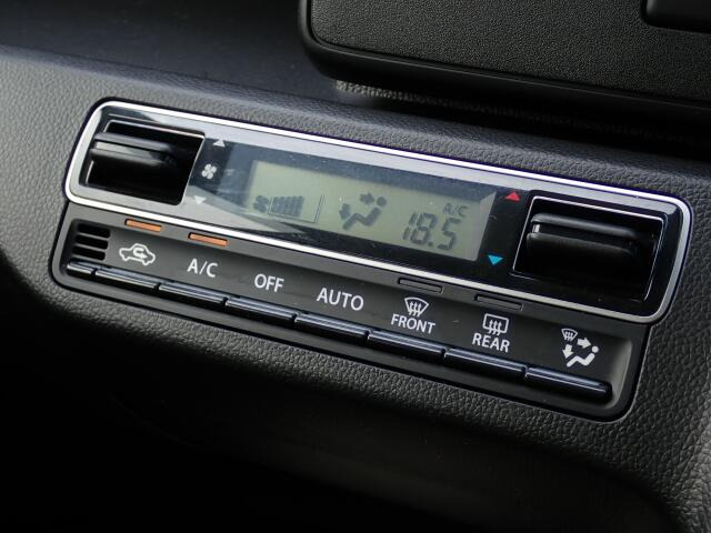 ★オートエアコン装備(^^♪★室温調整も楽々!