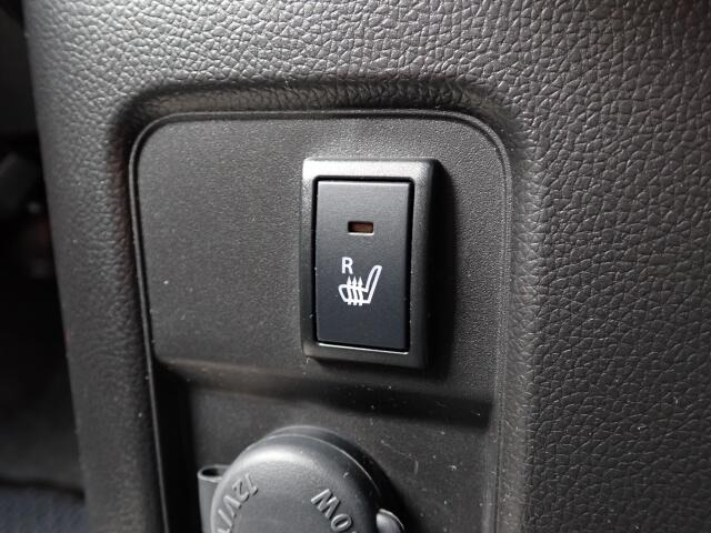 シートヒーターございます。