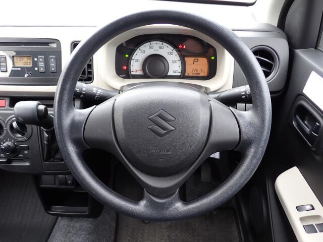 �傫�ȎC����Ȃ���ԗǍD�ł��B