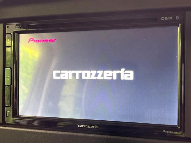 【ディスプレイオーディオ】視認性が高いディスプレイオーディオを装備♪操作性も良好で直感的なソース選択が可能です。