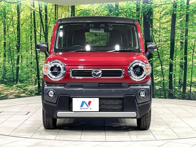 弊社では、全車『修復歴なし』のお車のみ取り扱っております。専任バイヤーによる厳選した仕入れの後、入庫後の車両チェックを行い、ネクステージが認定した高品質な中古車をご提供しております。