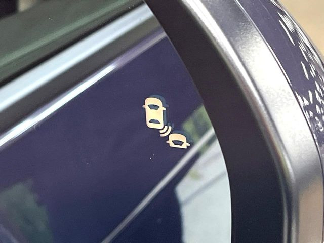 �y�u���C���h�X�|�b�g�C���t�H���[�V�����z���s���A�h�A�~���[�̎��p�ɂȂ�₷���ӏ��Ɍ㑱�Ԃ��ڋ߂���ƃT�C�h�~���[�t�߂Ɍx����\���A�h���C�o�[�ɒ��ӊ��N�����Ă���܂��B