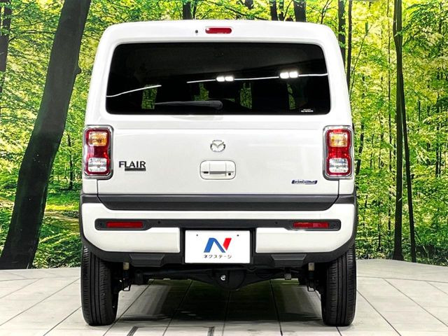 安心の最長10年・走行無制限保証(有償)をご用意。保証内容も充実はもちろん、無料点検&オイル交換や、年中無休の全国・24時間ロードサービスも付帯されておりますのでご安心下さい。