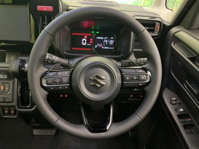 �y�����v�����X�e�A�����O�z�㎿�Ȋv���g�p���邱�ƂŁA��ɂ����������݂ƂĂ��^�]���₷���n���h���ł���