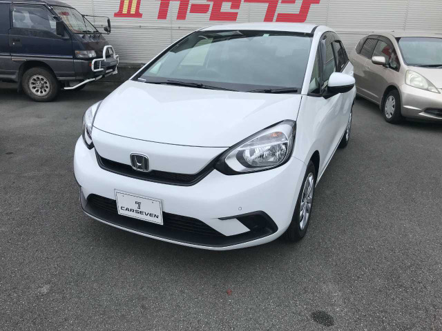 フィット1.3 ベーシック