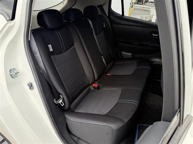 ���Ǝҗl�ւ̔̔��͂��f�肳���Ă��������܂��B �Ԍ������ԗ��̏ꍇ�́A�Ԍ����擾�������x�������z�ŕ\�����Ă���܂��B