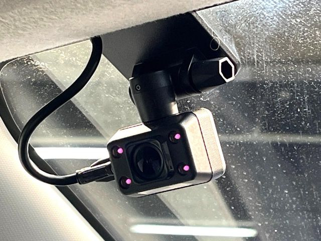 �y�h���C�u���R�[�_�[�z���S�E���S�ȃJ�[���C�t�ɕK�{�̃h���C�u���R�[�_�[�𑕔�!���s���͂������A������^�]�⎖�̂ɑ��������ۂ̏󋵂��f���ŋL�^���A����̃��X�N�ɔ����܂��B