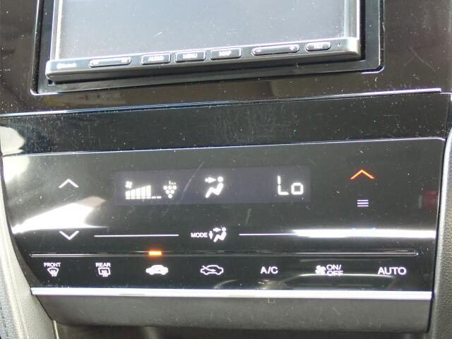 �I�[�g�G�A�R�������B���x�ݒ肪�o���āA�������K�ł���B