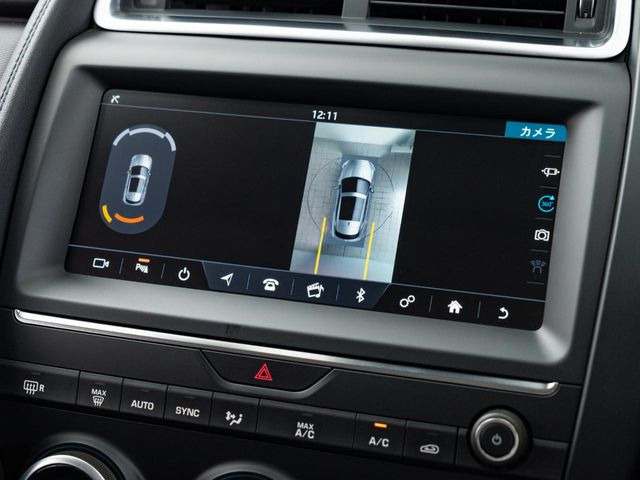 �S���̓J�����ƃZ���T�[�͋����ꏊ�ł����S���Ē��Ԃł���悤�ɃT�|�[�g�B�^�b�`�X�N���[���̕\���Ɖ��ŏ�Q���Ƃ̋������m�F�ł��܂��B�ԕ����o�Ɋ���Ă��Ȃ����⒓�Ԃ̋��ȕ��ɂ͕K���̑����Ƃ����܂���