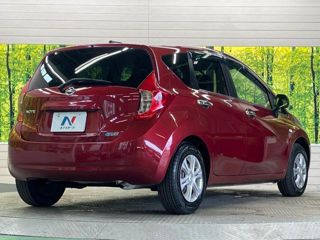 ☆全国のネクステージからお取り寄せが可能※!遠方の店舗に展示してあるクルマが気になる場合も、最寄りの店舗でご覧いただくことが可能です!是非私たちに要望をお聞かせください!※別途費用