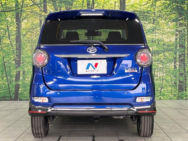 安心の最長10年・走行無制限保証(有償)をご用意。保証内容も充実はもちろん、無料点検&オイル交換や、年中無休の全国・24時間ロードサービスも付帯されておりますのでご安心下さい。