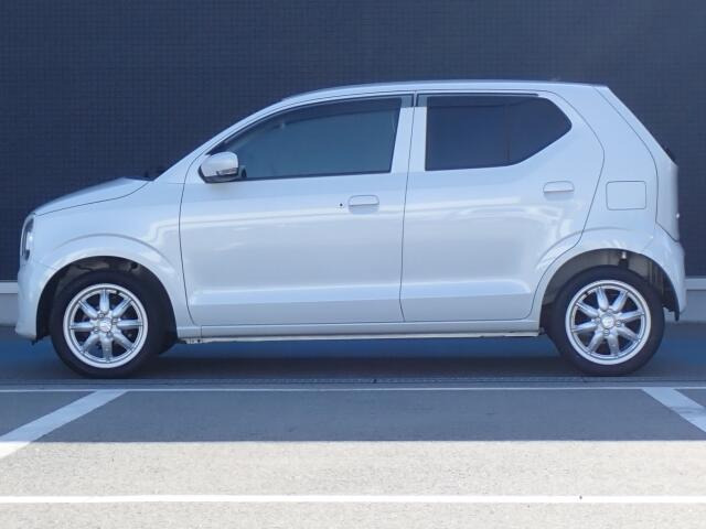 �[�ԓ����瑖�s�����������ŁA���Օi�������S�Ă̕��i��1�N�ԕۏ؂��܂��B(�����ԗ��͉ˑ����u�Ɋւ���ۏ؂͕ۏؑΏۊO�B�A���Ԃ�6�����Ԃ܂���5,000km�܂ŁB)