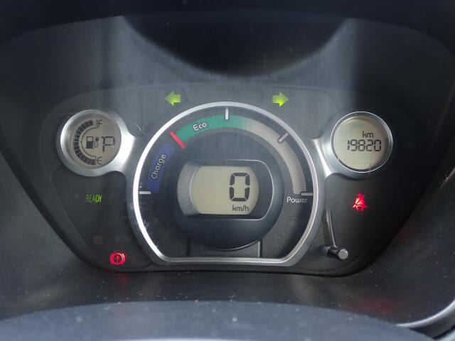 オーディオはBluetooth接続可能です。