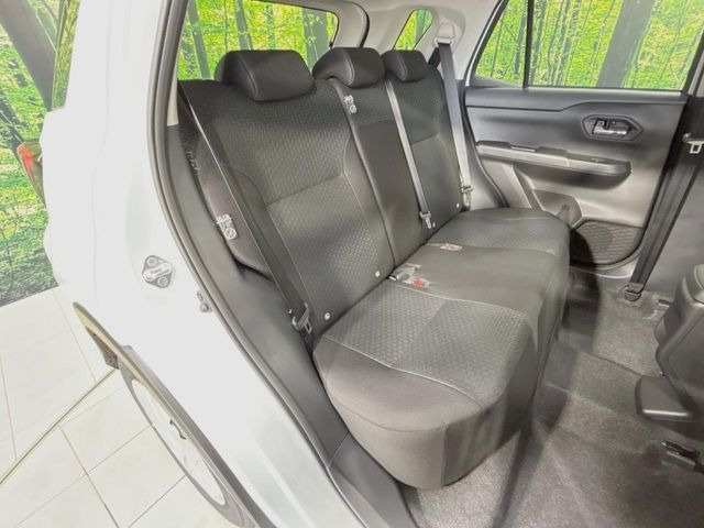 ���i���ȃI���W�i���t���A�}�b�g���I�v�V�����ɂĂ��p�ӂ��Ă���܂��B���D���ȃf�U�C����J���[�����Ԃɍ��킹�đI��ł����������Ƃ��ł��܂���