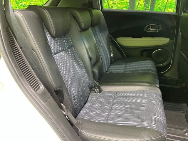 �y�n�[�t���U�[�V�[�g�z�������ƍ���S�n�𗼗������l�C�̃V�[�g���w�ʁE���ʂ̃t�@�u���b�N�f�ނ́A�ʋC���̗ǂ��⊊��ɂ����ɗD��Ă��܂��B�C���╞���ɍ��E���ꂸ���K�ɂ���肢�������܂��B