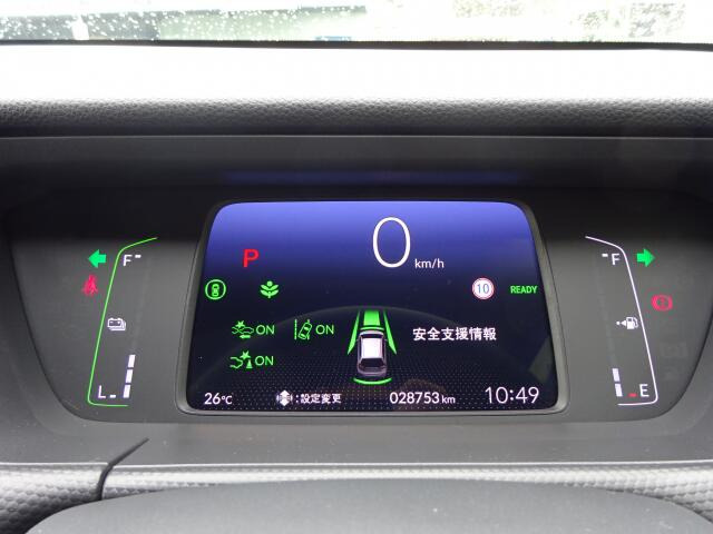 ���[�^�[�p�l���̃f�U�C������ۓI�ł�! ���F���ƃf�U�C�����𗼗��������@�\���͑f�K�ł�! ���[�^�[�p�l���͗l�X�ȏ�񂪕\��������؂ȏꏊ�A����ȂƂ���ɂ��݌v�҂̋�S���f���܂�!