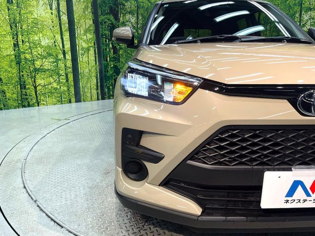 �yLED�w�b�h���C�g�z���V����ԑ��s�����ǍD�Ȏ��E���m�ۂ����S���ĉ^�]�ł��鍂�P�xLED�w�b�h���C�g�𑕔�!�_�����x�������A����d�͂��}�����Ă��܂��B