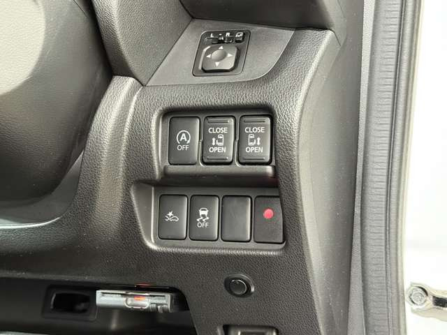 お車の販売だけではなく、お車の買い取りだけもさせていただいております!