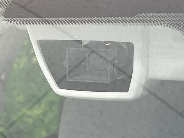 �y�A�C�T�C�gVer2�z�O���̎ԗ��������m���A�Փ˂������Ȏ��͌x��Œ��ӂ𑣂��A�u���[�L�𓥂ޗ͂��T�|�[�g�B�u���[�L�𓥂߂Ȃ������ꍇ�͏Փ˔�Q�y���u���[�L���쓮�A�Փˉ�����T�|�[�g���܂��B