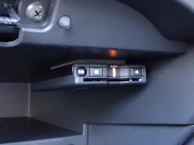 ETC���ڂł��B�L�����H�̗������Œ�Ԃ��鎖�Ȃ��X���[�Y�ɒʉ߂ł��܂��B