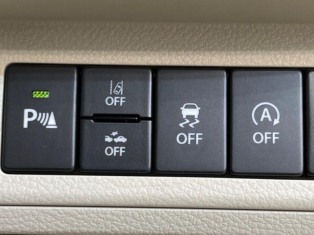 【スズキ セーフティサポート】走行中に前方の車両等を認識し、衝突しそうな時は警報とブレーキで衝突回避と被害軽減をアシスト。より安全にドライブをお楽しみいただけます。