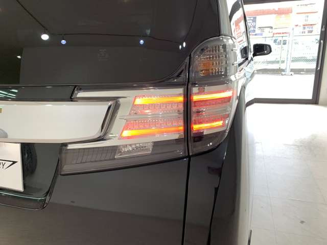 LED�e�[�������v�t��!