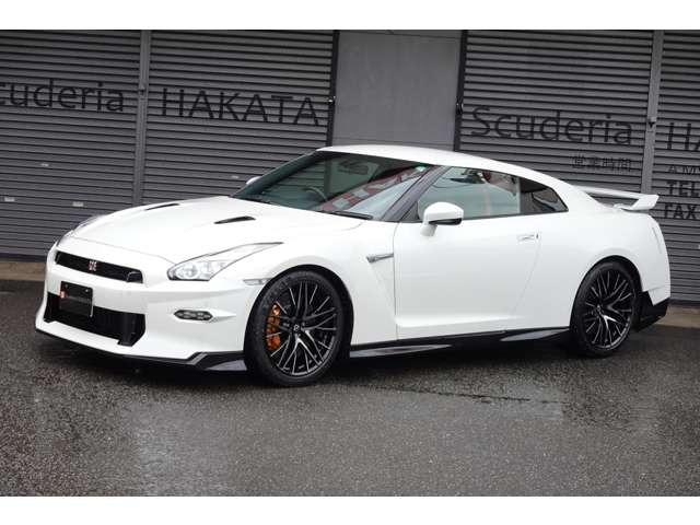 稲妻LEDポジショニングライト&LEDハイパーデイライト・ダクト入りボンネット。