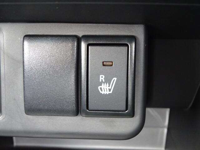 �^�]�Ȃ̓V�[�g�q�[�^�[�������Ă���܂��B