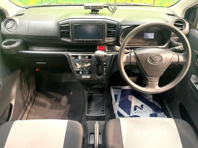 �O���[�v���݌ɐ���30,000��!!�S���̌n��X���烁�[�J�[�E�Ԏ��킸���Љ�o����̂ŁA���Ȃ��Ƀs�b�^���̂��Ԃ�������͂��ł���܂��͂��₢���킹��������