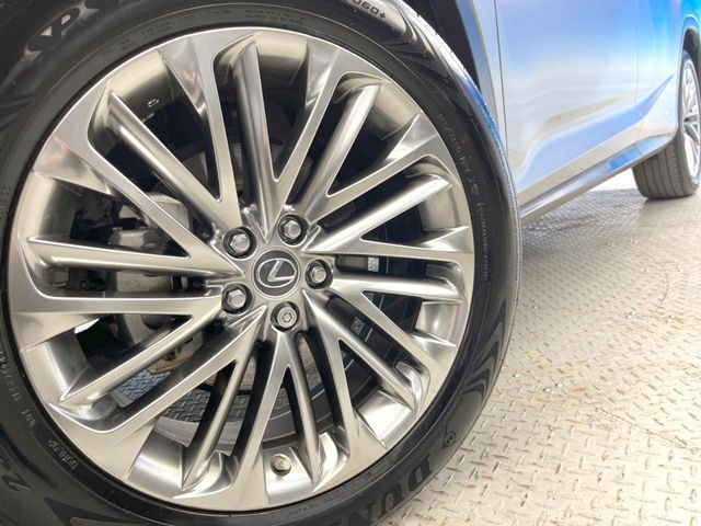 �y����20�C���`�A���~�z�C�[���z�O�ςɃ}�b�`���������A���~�z�C�[���𑕒����Ă���܂��B�e��ЊO�A���~�z�C�[����A�X�^�b�h���X�^�C�����戵�����Ă���܂��B���񂲑��k����������