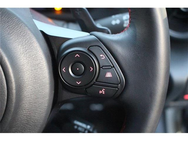 弊社はあいおいニッセイ同和損保代理店です。全営業社員が保険の募集人資格を取得しております。お気軽にご相談ください。